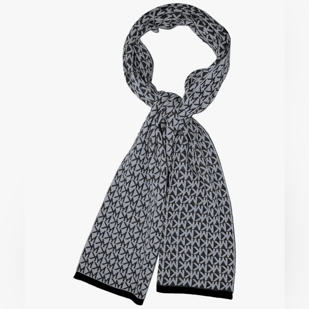 Michael Women’s Kors Black and Gray Patterned Scarf‎ Size OS